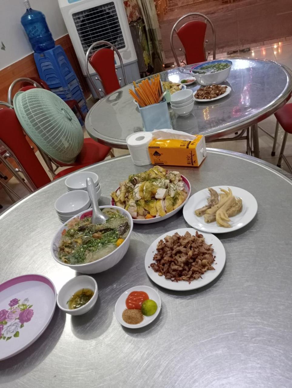 Nhà Nghỉ Phương Thảo Quan Lan Extérieur photo