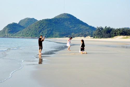 Nhà Nghỉ Phương Thảo Quan Lan Extérieur photo